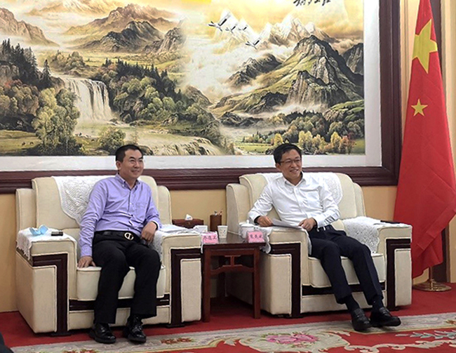 尊龙凯时总裁乔德卫造访朔州市长熊燕斌